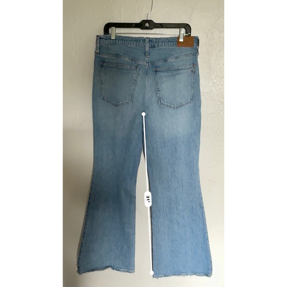 Madewell‎ High Rise Flare Jeans Light Wash Distressed Raw Hem Size 30 - Picture 5 of 9